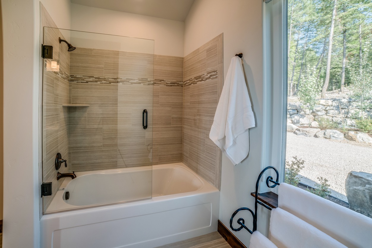 Shower & Tub Installation in Marco Island